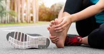 Khắc phục tình trạng đau ngón chân khi mang giày hiệu quả nhất